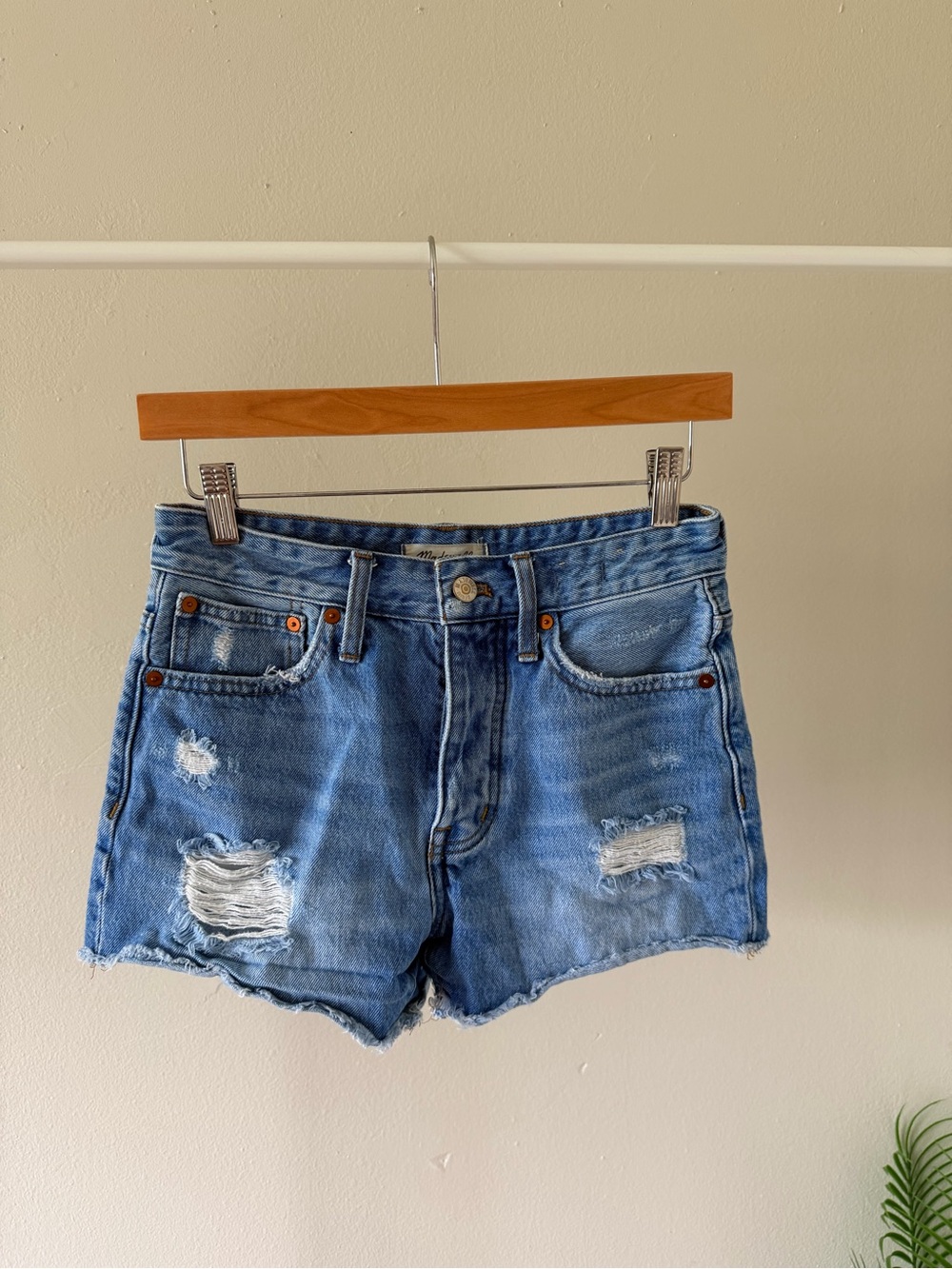 Madewell relax denim shorts blue jean ripped size 23